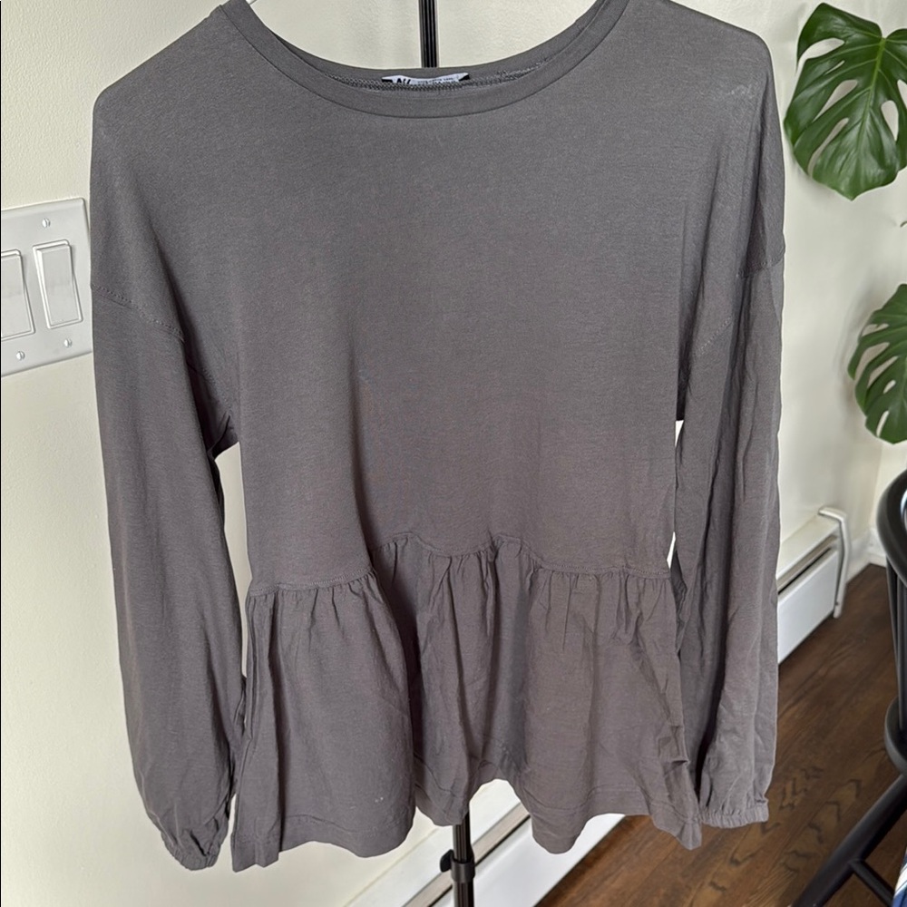 Gray Long Sleeve Women's Top